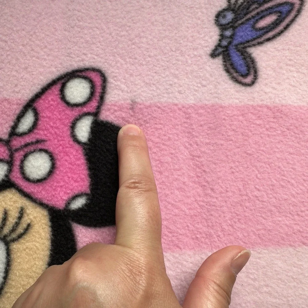 Disney Minnie Mouse Throw Blanket Pink 39 X 50 Inch 100% Polyester Butterflies
